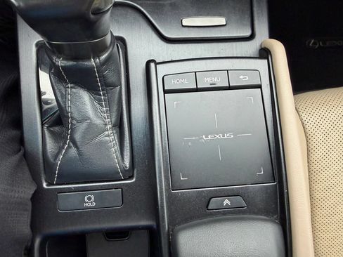 Used 2019 Lexus ES 350 w/ Premium Package FWD image 23