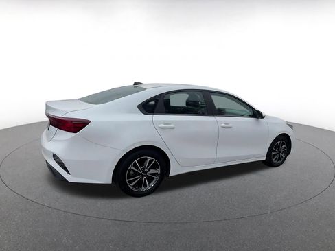 Used 2024 Kia Forte LXS image 15
