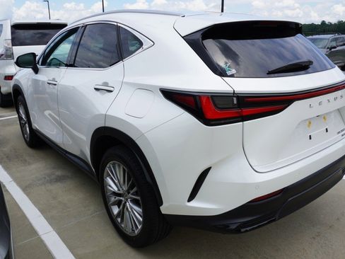 Used 2025 Lexus NX 350 AWD w/ Accessory Package (Z1) image 6
