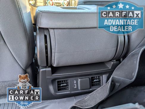 Used 2024 Chevrolet Silverado 1500 LT AWD/4WD image 21