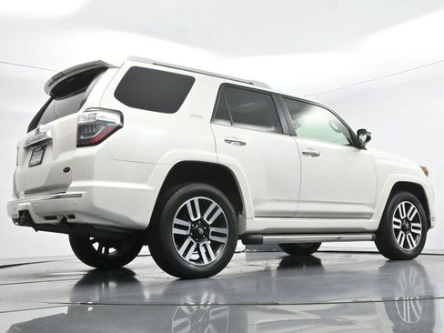 Used 2016 Toyota 4Runner Limited AWD/4WD image 51