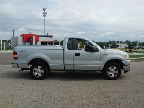 Used 2007 Ford F150 STX RWD image 11