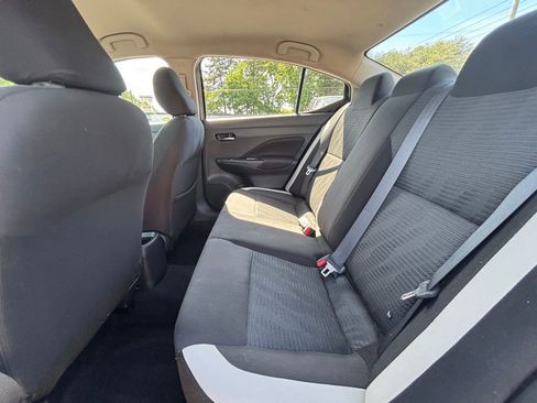 Used 2021 Nissan Versa SV FWD image 21