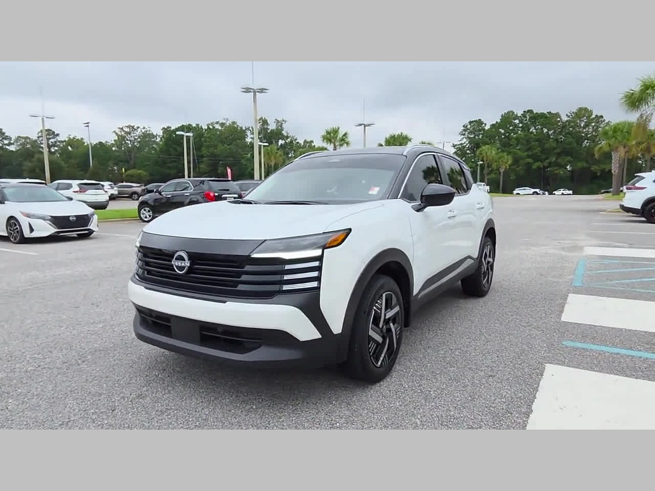 Used 2026 Nissan Kicks SV FWD image 23