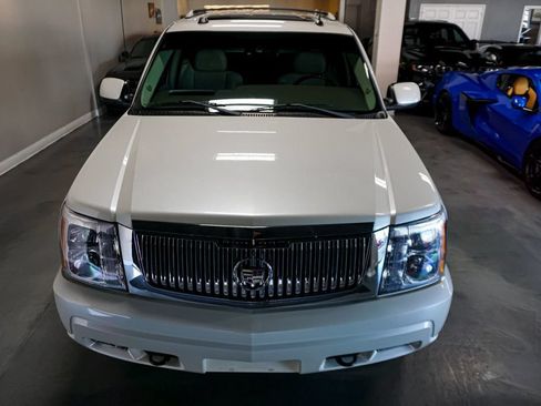 Used 2004 Cadillac Escalade EXT AWD/4WD image 60