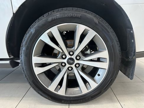 Used 2020 Ford Expedition Max Limited w/ Equipment Group 302A AWD/4WD image 8