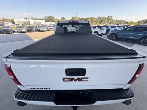 Used 2018 GMC Sierra 1500 4x4 Double Cab image 8