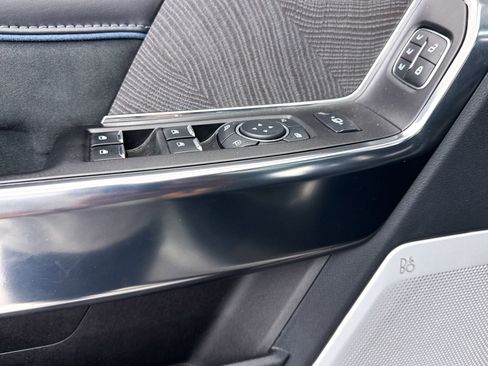 Used 2025 Ford F450 Platinum w/ FX4 Off-Road Package image 45