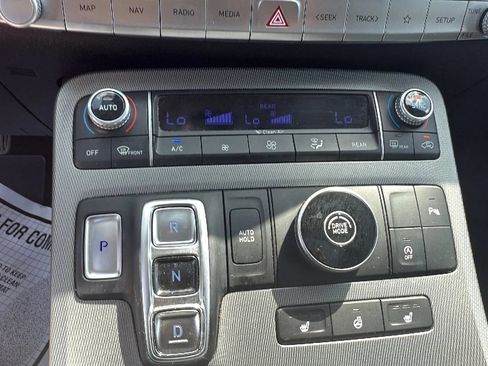 Used 2022 Hyundai Palisade SEL w/ Premium Package FWD image 22