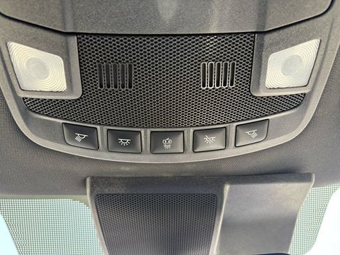 Used 2018 Ford F150 Lariat w/ Equipment Group 502A Luxury AWD/4WD image 19
