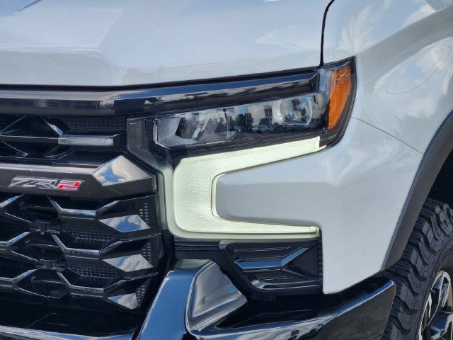 Used 2024 Chevrolet Silverado 1500 ZR2 w/ Technology Package AWD/4WD image 9