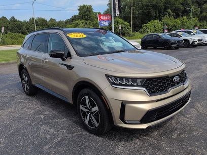 Used 2021 Kia Sorento S w/ Panoramic Sunroof Package