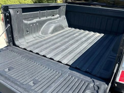 Used 2018 GMC Canyon SLE w/ SLE Convenience Package image 19