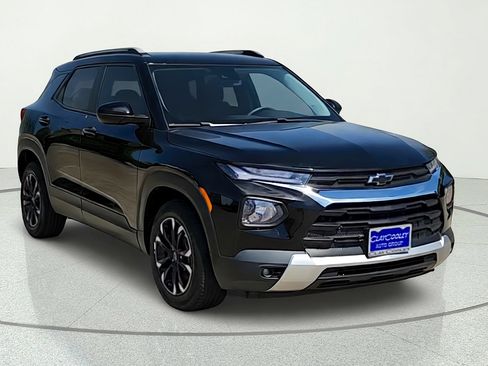 Certified 2022 Chevrolet TrailBlazer LT FWD image 1