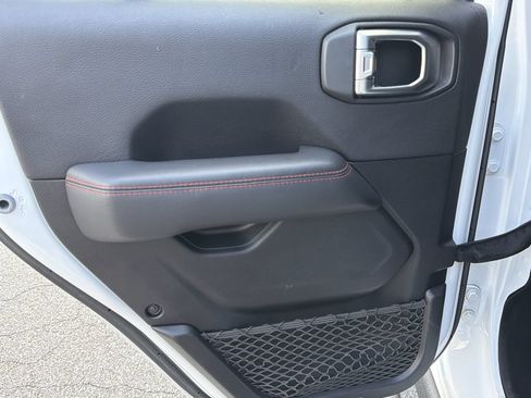 Used 2020 Jeep Wrangler Unlimited Rubicon AWD/4WD image 21