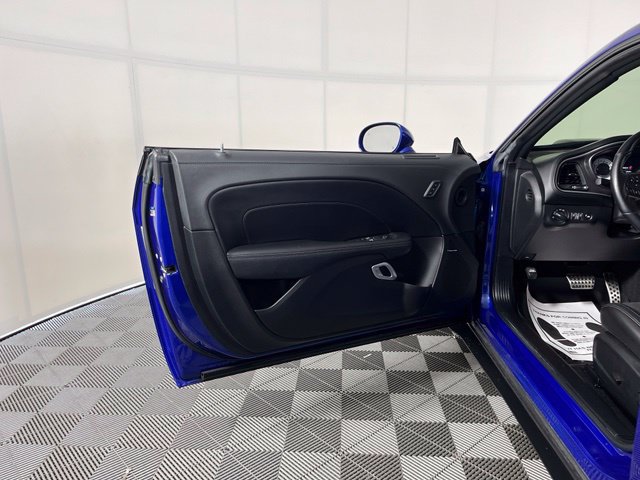 Used 2022 Dodge Challenger R/T Scat Pack RWD image 12