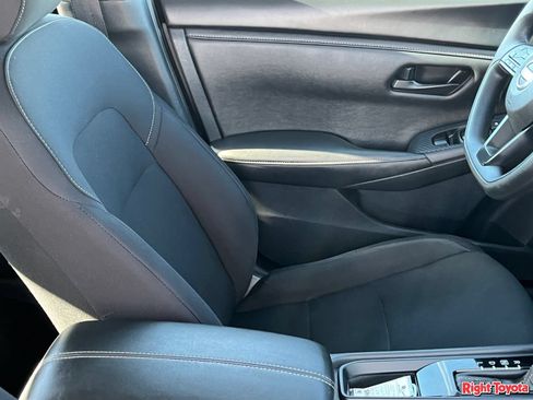 Used 2024 Nissan Sentra S FWD image 13