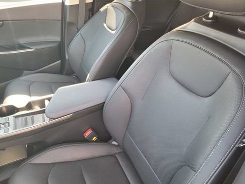 Used 2023 Kia EV6 Wind RWD image 11