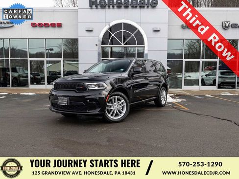 Used 2026 Dodge Durango GT image 1