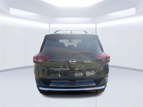 Used 2026 Nissan Rogue Platinum AWD/4WD image 7