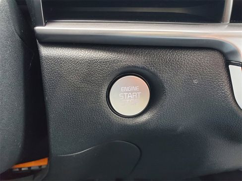 New 2026 Kia Sorento EX image 18