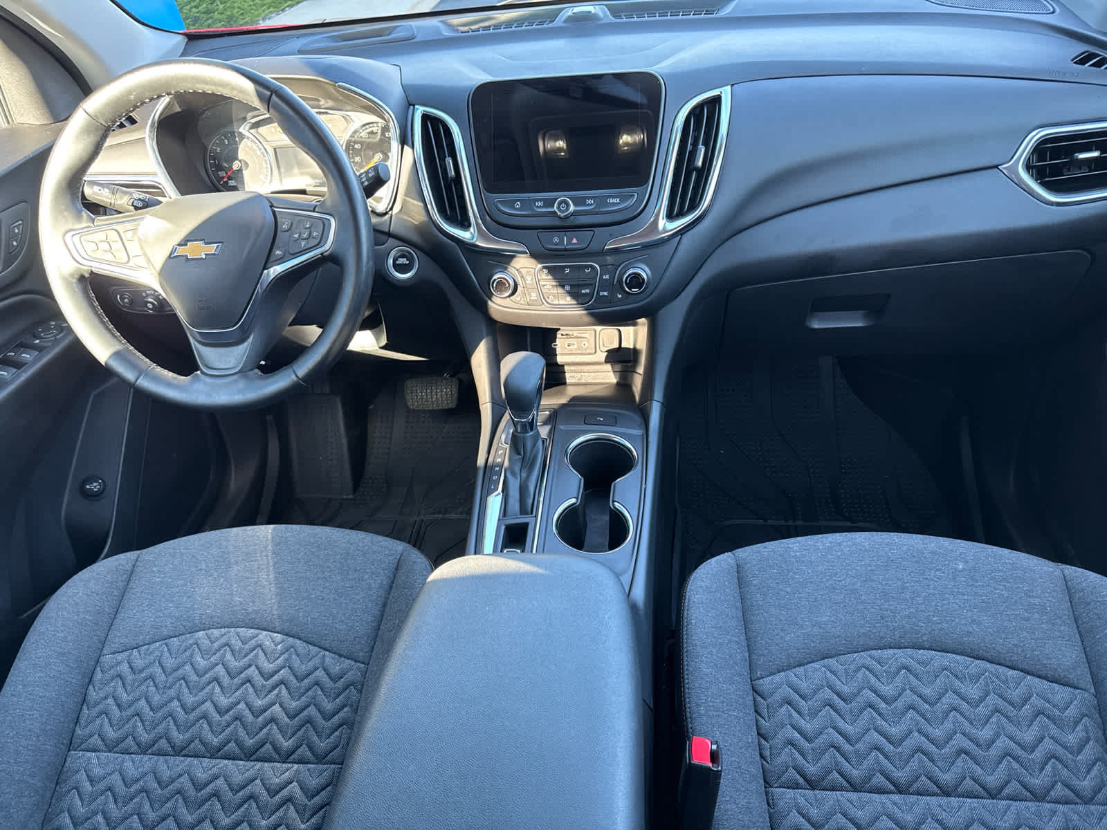 Used 2024 Chevrolet Equinox LT AWD/4WD image 6