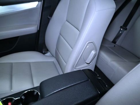 Used 2008 Mercedes-Benz C 300 Sedan image 22