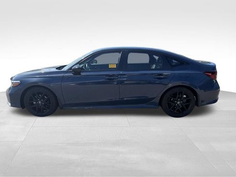 Used 2025 Honda Civic Sport image 12