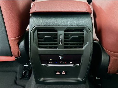 New 2026 BMW 330i xDrive Sedan w/ Premium Package image 18