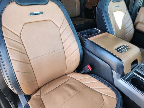 Used 2016 Ford F150 Limited image 19