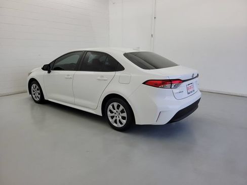 Used 2023 Toyota Corolla LE FWD image 7