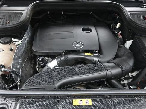 Used 2023 Mercedes-Benz GLE 350 4MATIC w/ Premium Package image 32