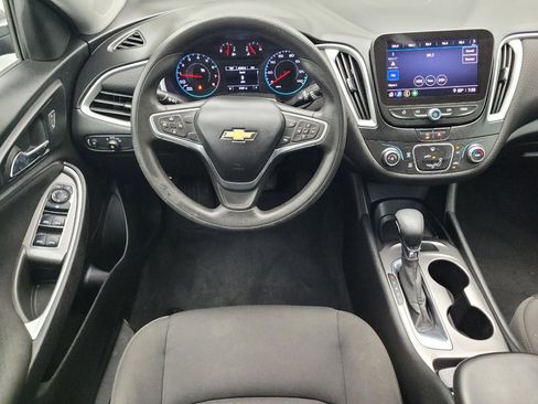 Used 2022 Chevrolet Malibu LS FWD image 22
