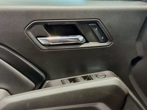 Certified 2023 Chevrolet Colorado LT w/ LT Convenience Package II AWD/4WD image 16
