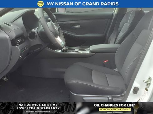 New 2025 Nissan Sentra SV w/ All-Weather Package image 10