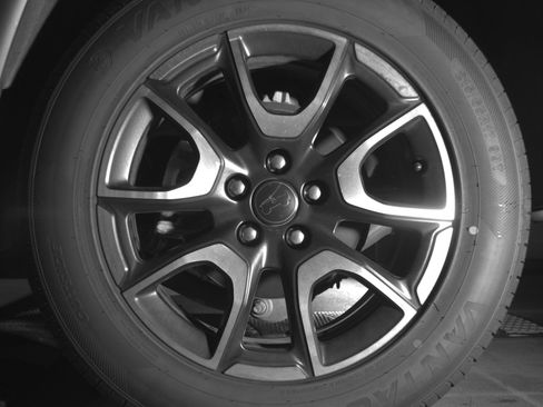 Used 2025 Jeep Compass Trailhawk AWD/4WD image 14