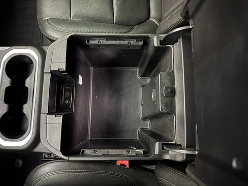 Used 2019 GMC Sierra 1500 SLT w/ SLT Premium Package image 33