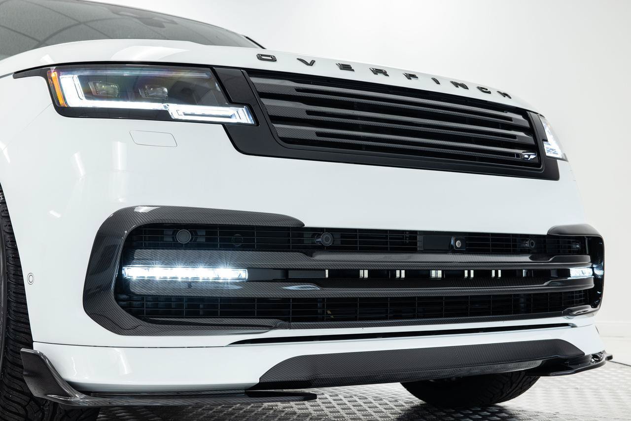 Used 2025 Land Rover Range Rover SE AWD/4WD image 13