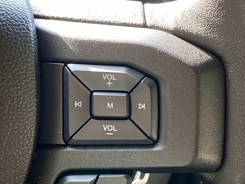 Used 2018 Ford F150 XLT w/ Equipment Group 302A Luxury AWD/4WD image 21