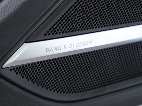 New 2025 Audi A8 L 3.0T image 7