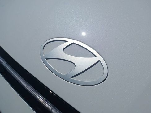 New 2026 Hyundai Sonata Limited FWD image 13