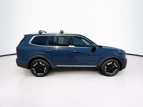 Used 2025 Kia Telluride S AWD/4WD image 10