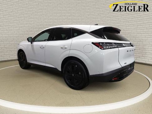 Certified 2025 Nissan Murano SV w/ Cargo Package AWD/4WD image 7