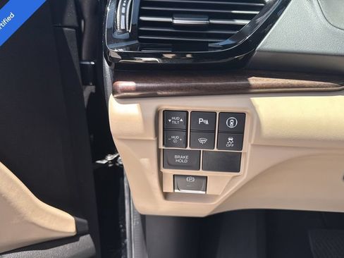 Used 2024 Acura RDX SH-AWD w/ Advance Package image 31