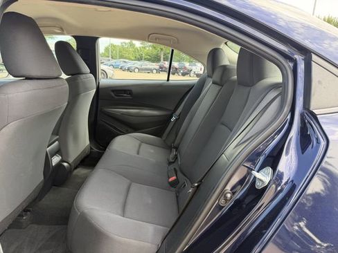 Used 2023 Toyota Corolla LE FWD image 24