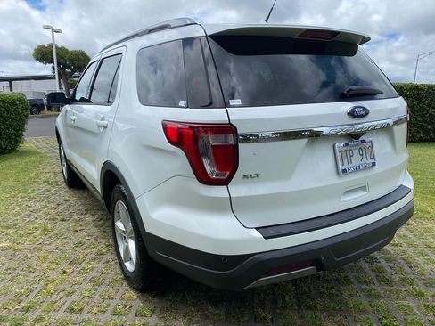 Used 2019 Ford Explorer XLT w/ Equipment Group 201A FWD image 5