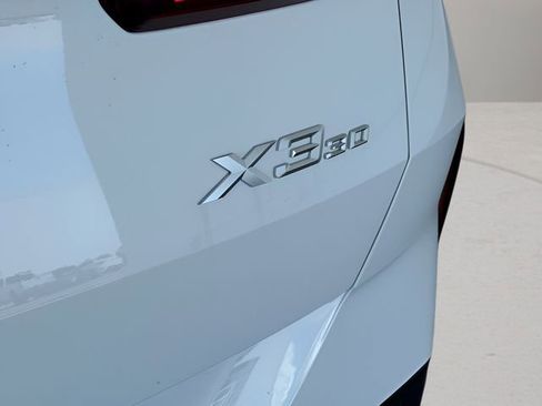 Used 2026 BMW X3 xDrive30 w/ Premium Package image 9