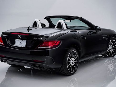 Used 2020 Mercedes-Benz SLC 43 AMG image 13