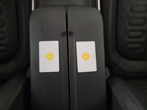 Used 2024 Rivian R1T Adventure AWD/4WD image 29