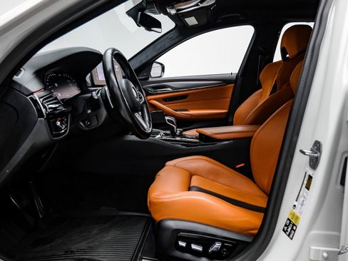 Used 2023 BMW M5 w/ Competition Package image 34